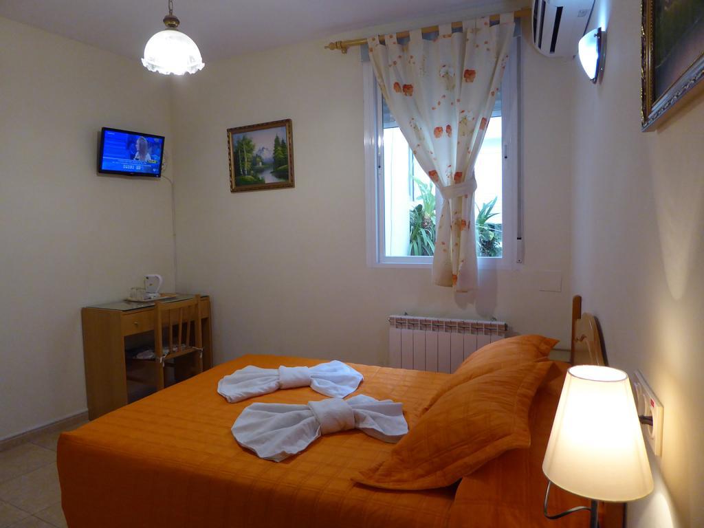 Hostal Huespedes Toledo Madrid Rum bild