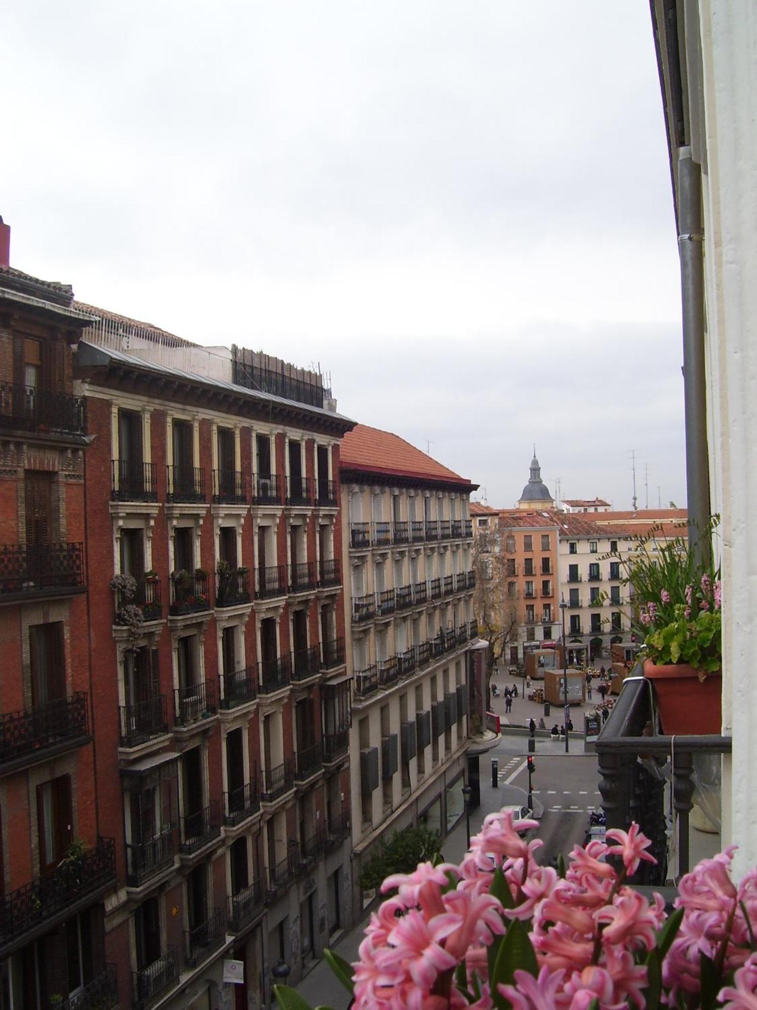 Hostal Huespedes Toledo Madrid Exteriör bild