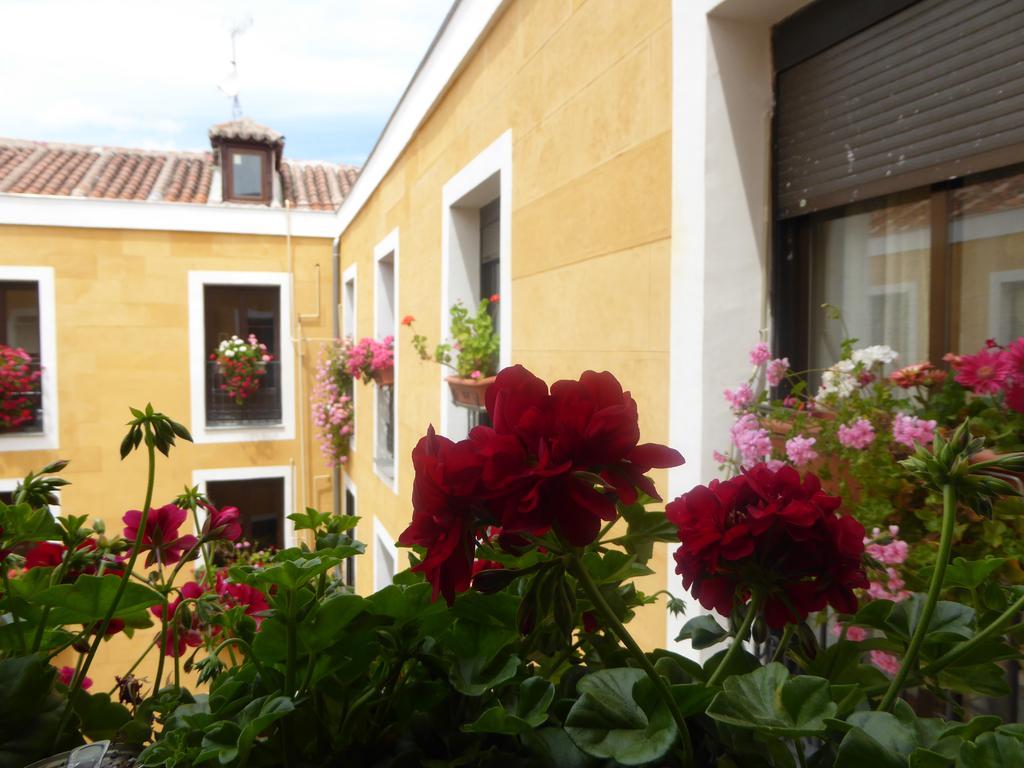 Hostal Huespedes Toledo Madrid Exteriör bild